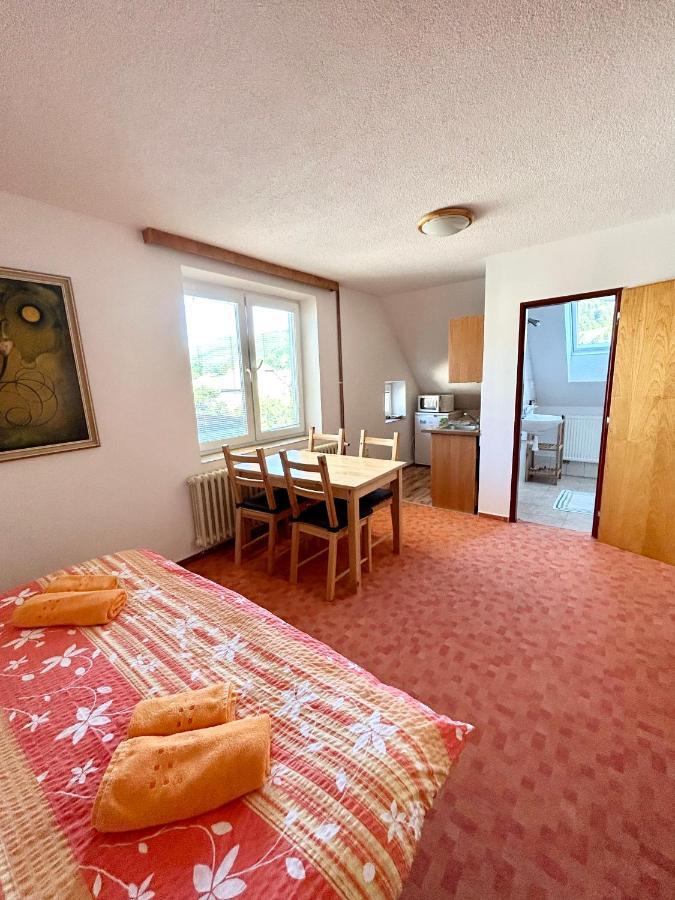 Apartmama Lipová Kültér fotó